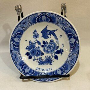 Royal Delft Koninklijke De Porceleyne Fles Blue White Wall Plate Januari